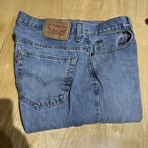 Levi's 569 Jeans Vintage Straight Leg Light Wash Denim Men's Size 32 x 34‎